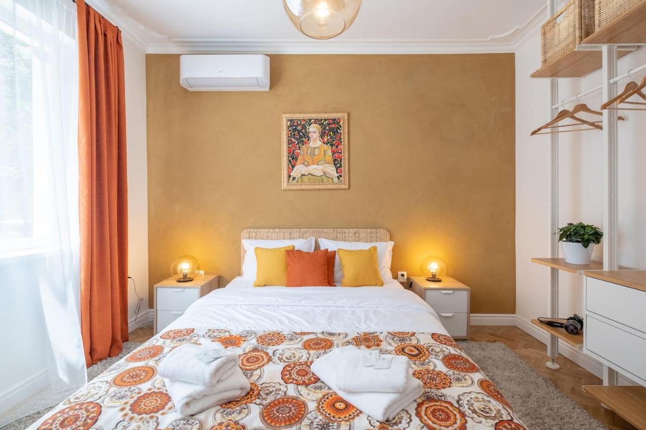 Apartamento Sophisticated Gem With Private Parking Sofía Exterior foto