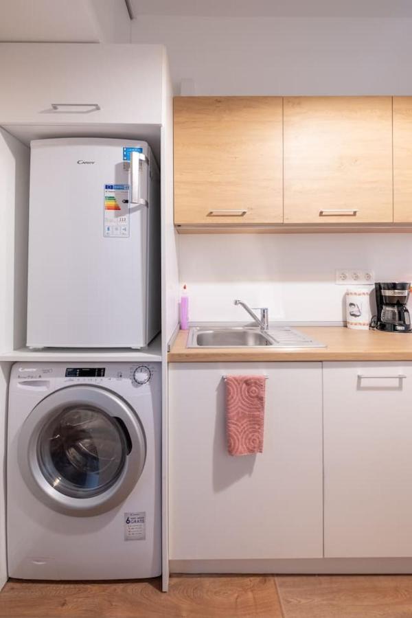 Apartamento Sophisticated Gem With Private Parking Sofía Exterior foto